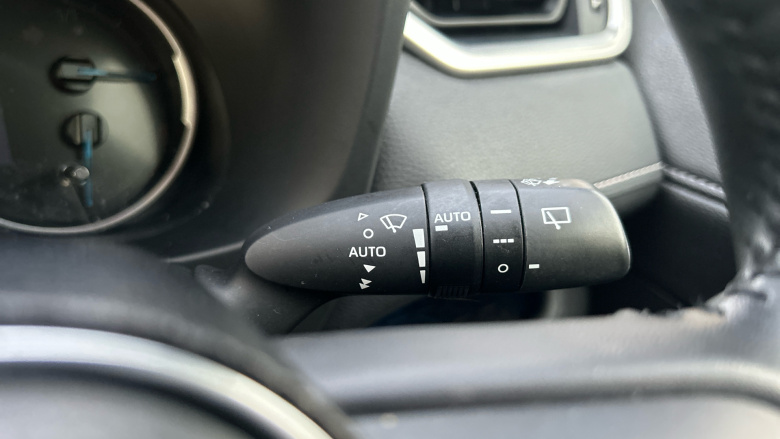 Toyota RAV4 2.5 VVT-i Hybrid Black Edition 5dr CVT Hybrid Estate